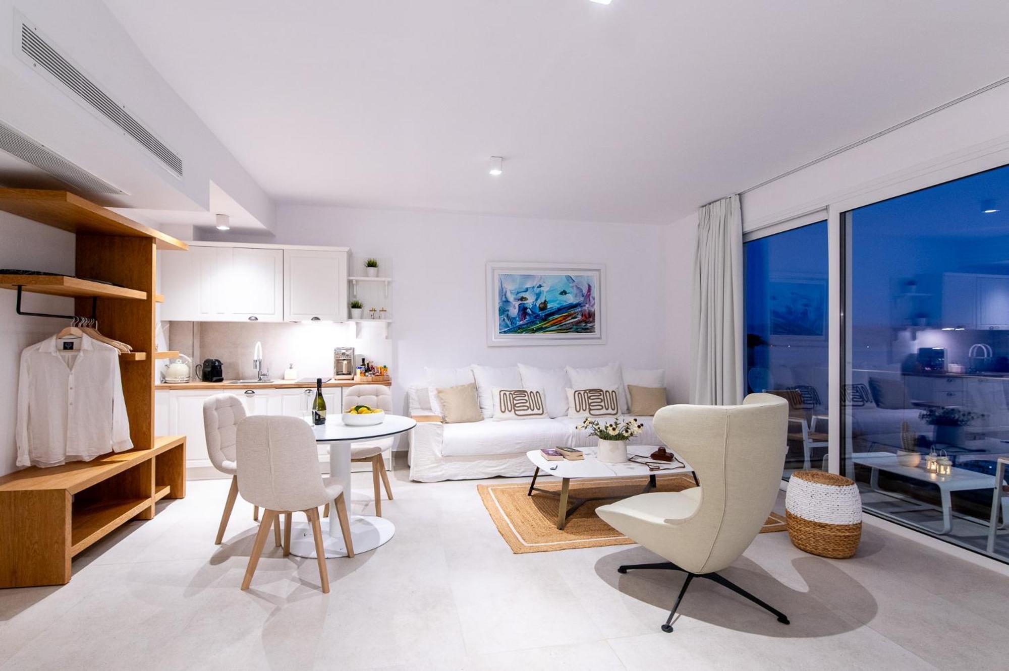 Achillion Luxury Corfu Villa & Suites Perama  Exterior photo